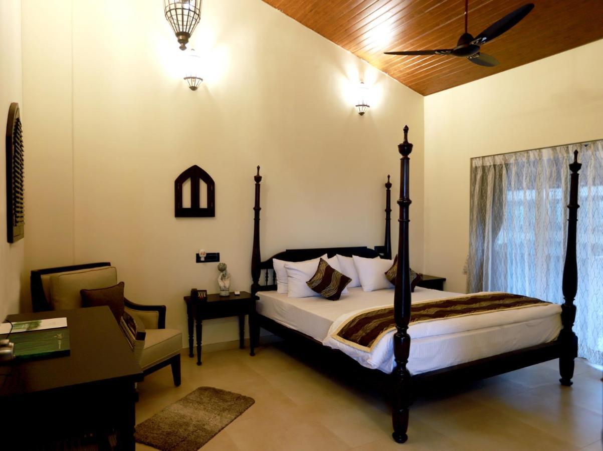 Mastiff Grand La Villae Lonavala Exterior foto